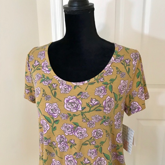 LuLaRoe Classic T / Rare Unique Rose Pattern / XS - Picture 2 of 2